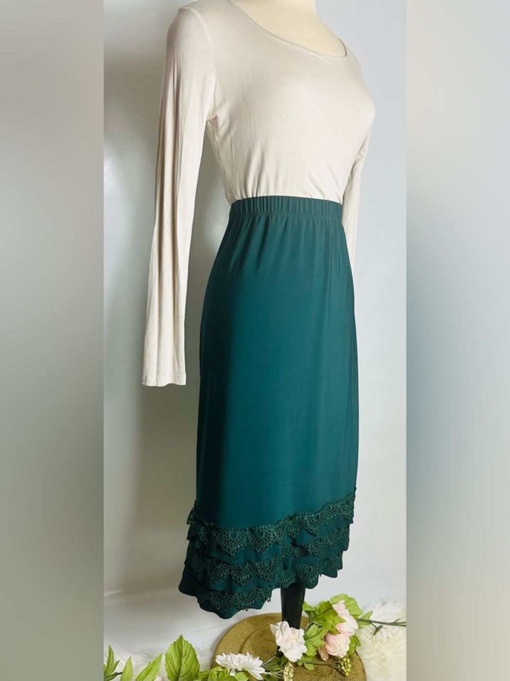 Unk Teal Lace-Trim Midi Skirt - Picture 2 of 3